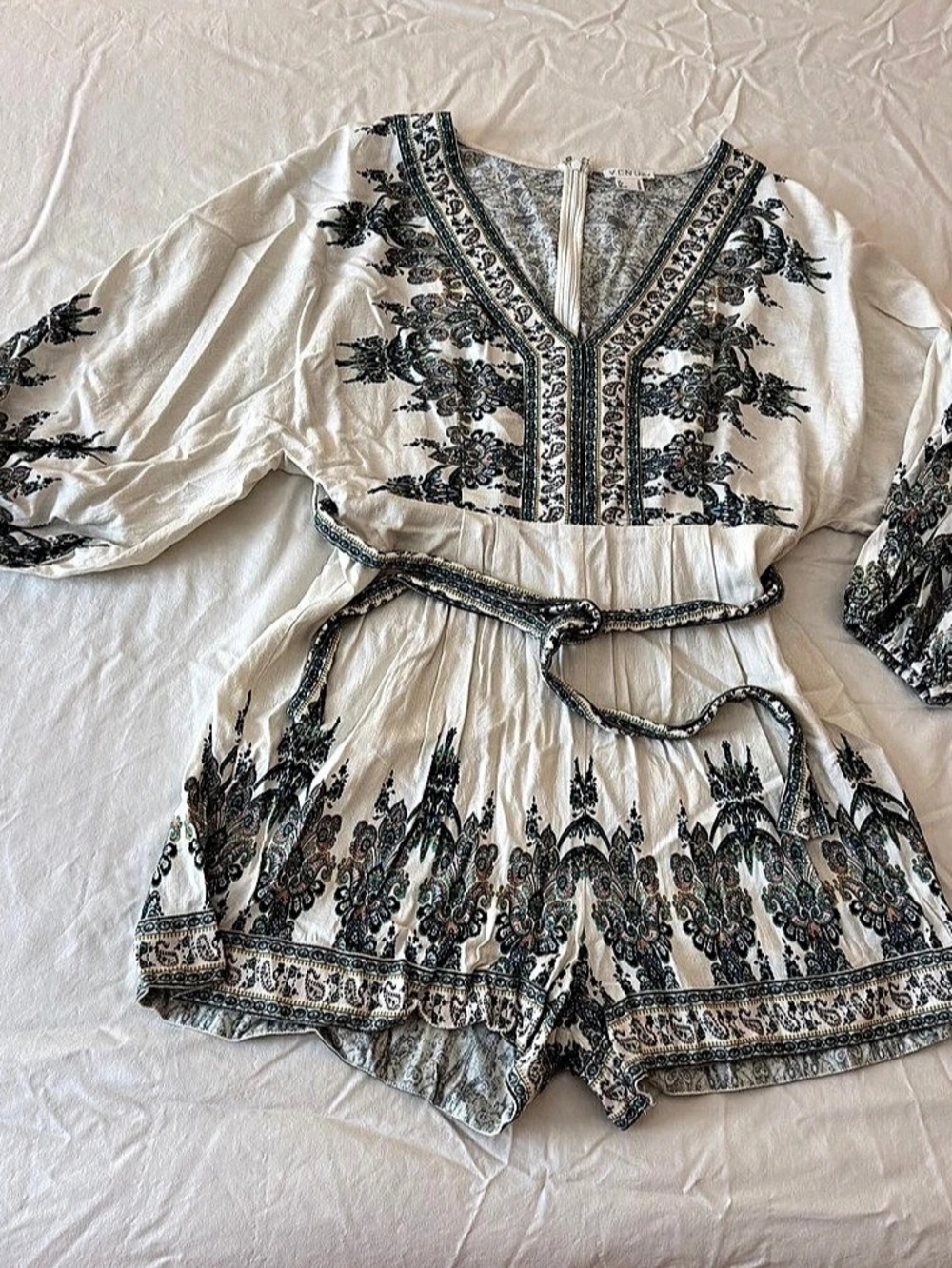 VENUS Linen Tie-Waist Romper
